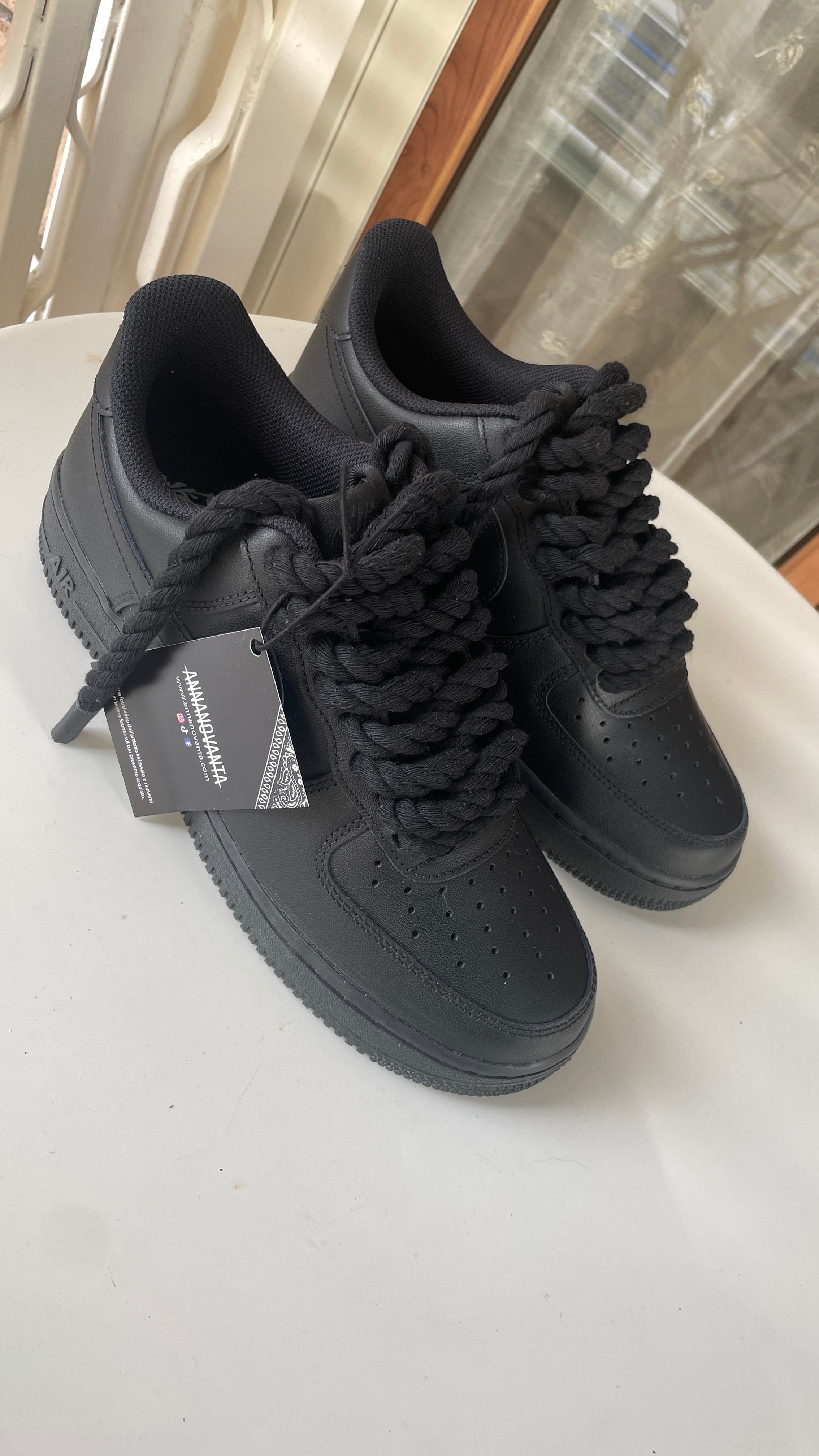 Sneakers Air Force 1 personalizzate con lacci in corda nere -  Italia