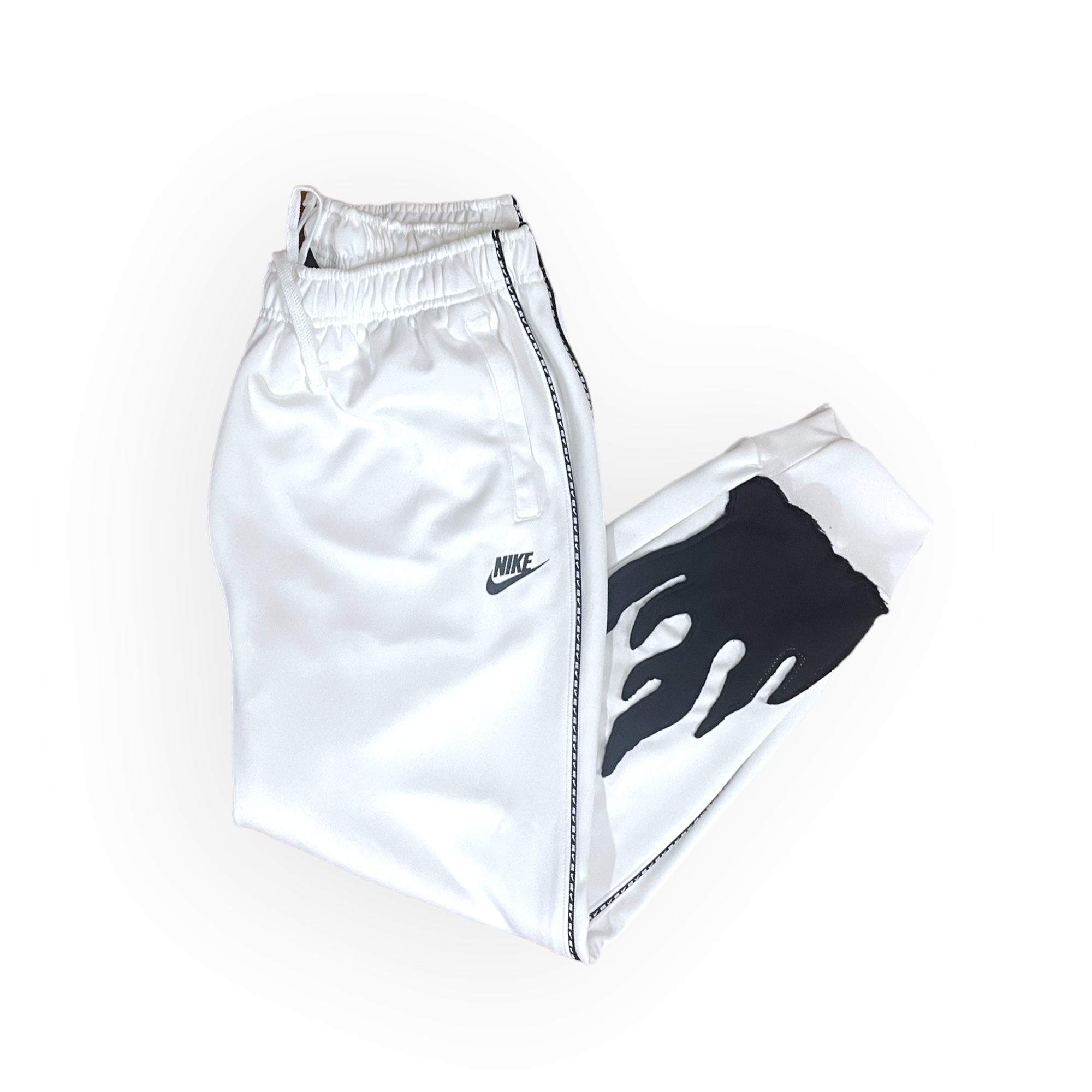 Black flame custom sweatpants 🔥 White/Black (XL men, 2XL women) –  Annanovanta